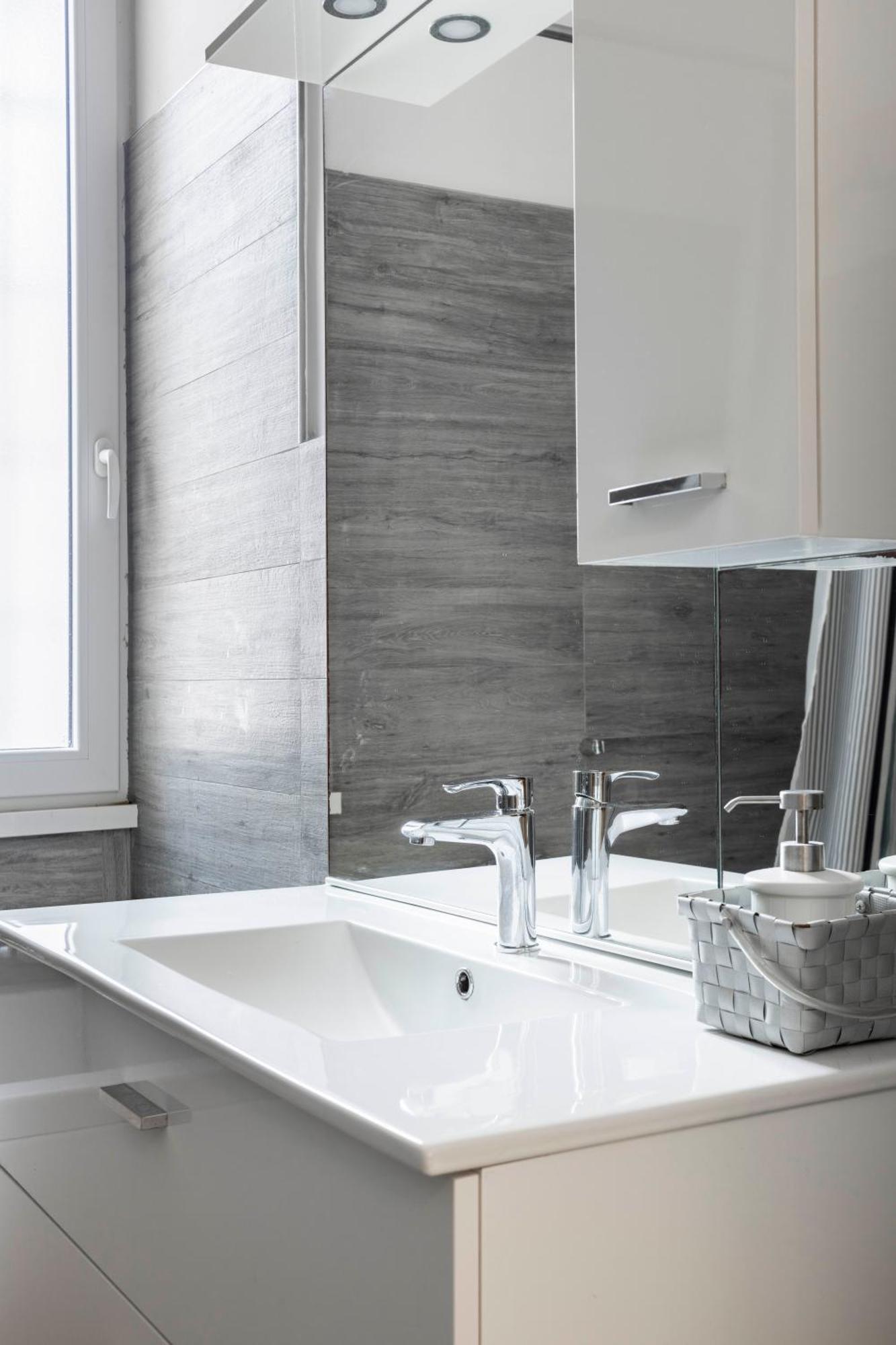 Merulana Deluxe Apartment روما المظهر الخارجي الصورة